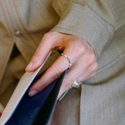 Parthenon ring, 18K white gold, 2 mm