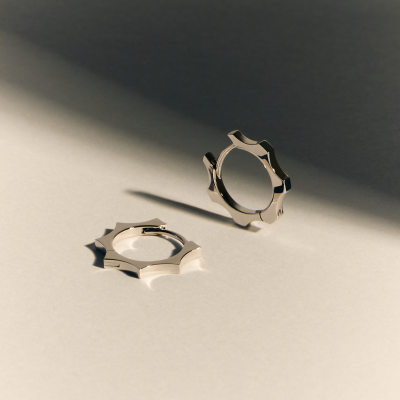 Kazanskiy piercing earring, 18k white gold, 1 mm (sizes S,M)